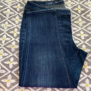 Talbots Women’s Girlfriend flawless jeans . Size 18W Great condition. No flaws.